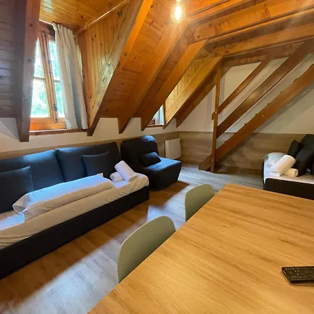 La Solana Apartment *